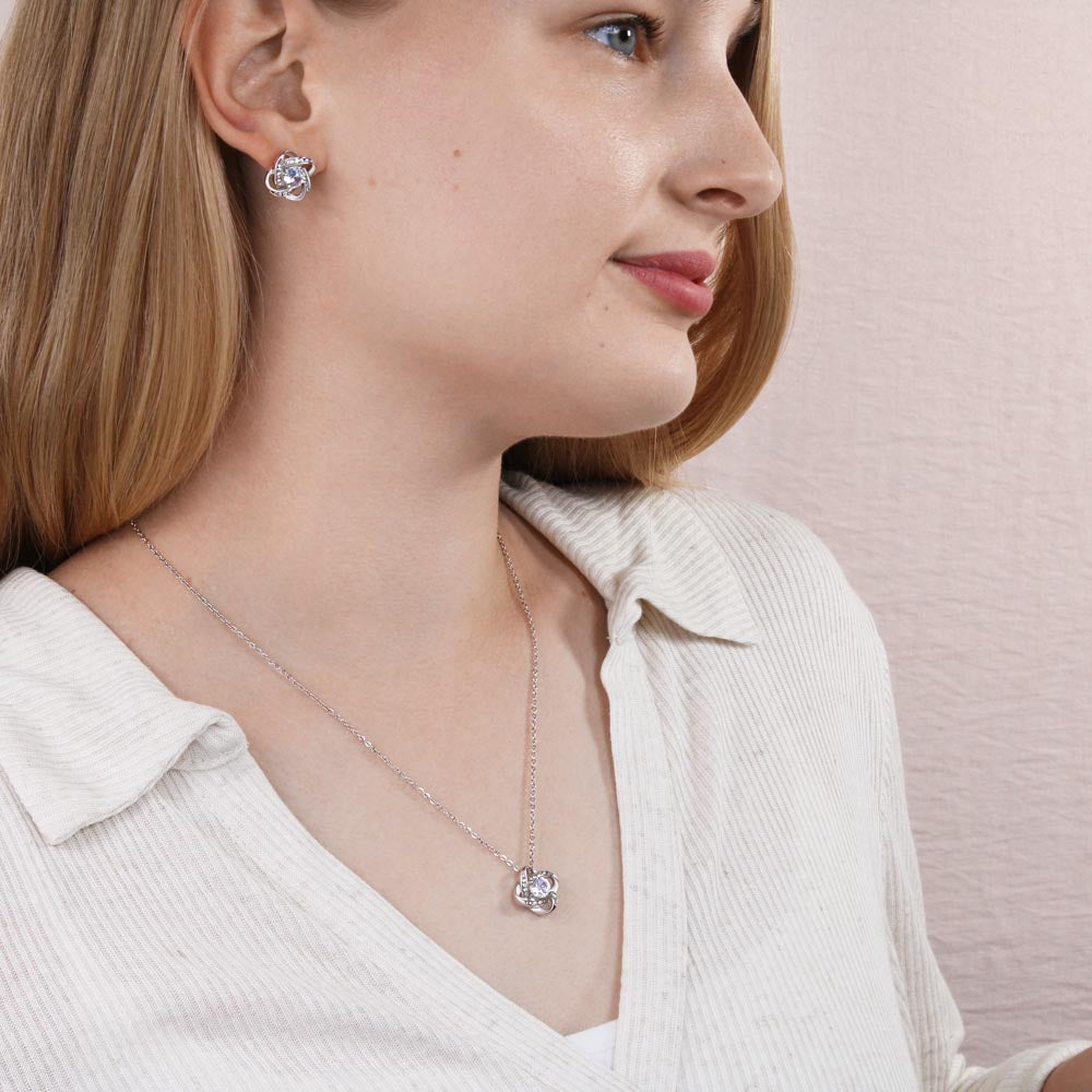 College Gift Set (Necklace + Free Earrings + Gift Box)