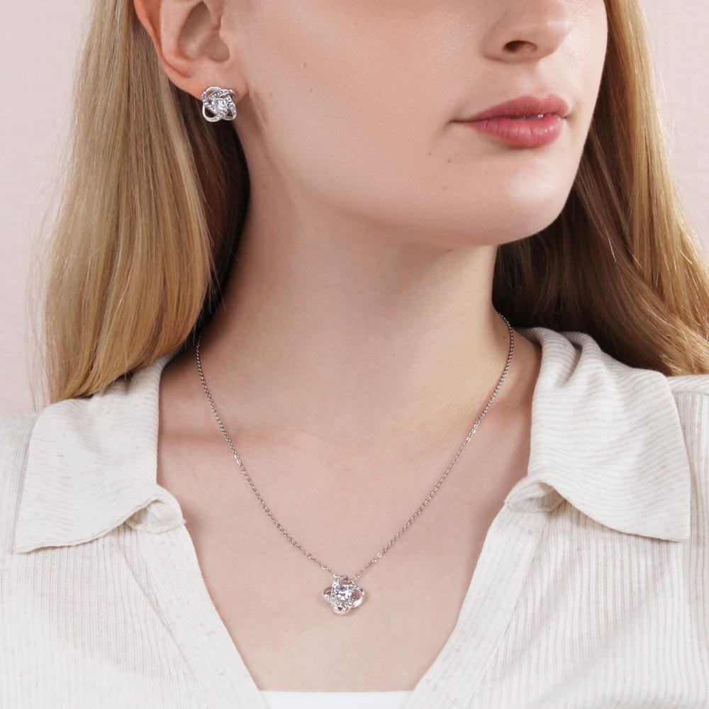 College Gift Set (Necklace + Free Earrings + Gift Box)